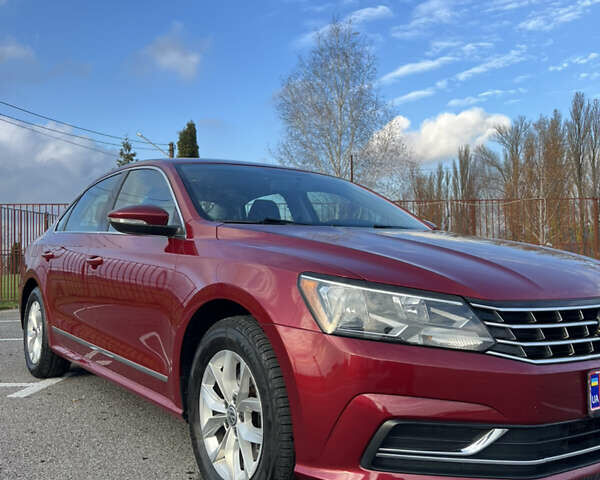 Червоний Фольксваген Пассат, об'ємом двигуна 1.8 л та пробігом 110 тис. км за 11200 $, фото 1 на Automoto.ua