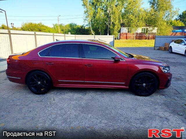 Красный Фольксваген Пассат, объемом двигателя 1.8 л и пробегом 120 тыс. км за 11000 $, фото 6 на Automoto.ua