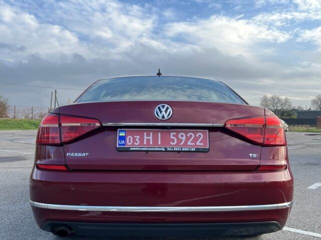 Красный Фольксваген Пассат, объемом двигателя 1.8 л и пробегом 110 тыс. км за 11700 $, фото 2 на Automoto.ua