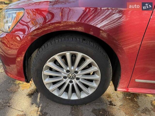 Красный Фольксваген Пассат, объемом двигателя 1.8 л и пробегом 71 тыс. км за 14990 $, фото 9 на Automoto.ua
