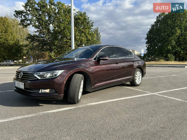 Красный Фольксваген Пассат, объемом двигателя 1.6 л и пробегом 262 тыс. км за 14700 $, фото 9 на Automoto.ua