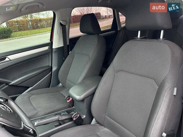 Красный Фольксваген Пассат, объемом двигателя 1.8 л и пробегом 177 тыс. км за 9500 $, фото 21 на Automoto.ua