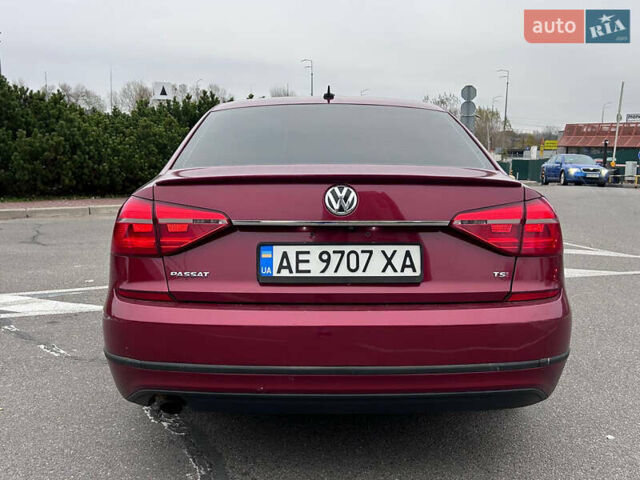 Червоний Фольксваген Пассат, об'ємом двигуна 1.8 л та пробігом 177 тис. км за 9500 $, фото 9 на Automoto.ua