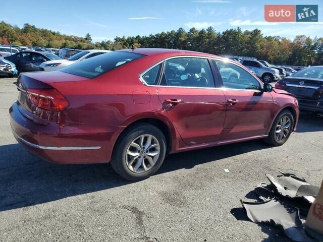 Фольксваген Пассат 2016 в Киеве на Automoto.ua Красный Фольксваген Пассат, объемом двигателя 1.8 л и пробегом 210 тыс. км за 2366 $, фото 2 на Automoto.ua