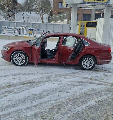 Червоний Фольксваген Пассат, об'ємом двигуна 1.8 л та пробігом 184 тис. км за 10900 $, фото 28 на Automoto.ua