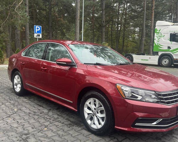 Червоний Фольксваген Пассат, об'ємом двигуна 1.8 л та пробігом 110 тис. км за 11700 $, фото 1 на Automoto.ua