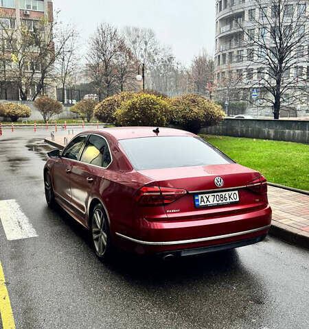 Красный Фольксваген Пассат, объемом двигателя 1.8 л и пробегом 75 тыс. км за 13000 $, фото 1 на Automoto.ua