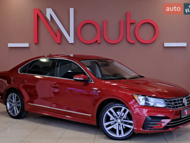 Красный Фольксваген Пассат, объемом двигателя 1.8 л и пробегом 190 тыс. км за 14900 $, фото 4 на Automoto.ua