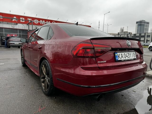 Красный Фольксваген Пассат, объемом двигателя 1.8 л и пробегом 190 тыс. км за 12000 $, фото 3 на Automoto.ua
