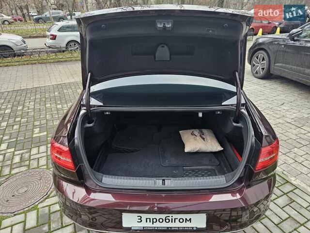 Красный Фольксваген Пассат, объемом двигателя 1.8 л и пробегом 168 тыс. км за 17890 $, фото 25 на Automoto.ua