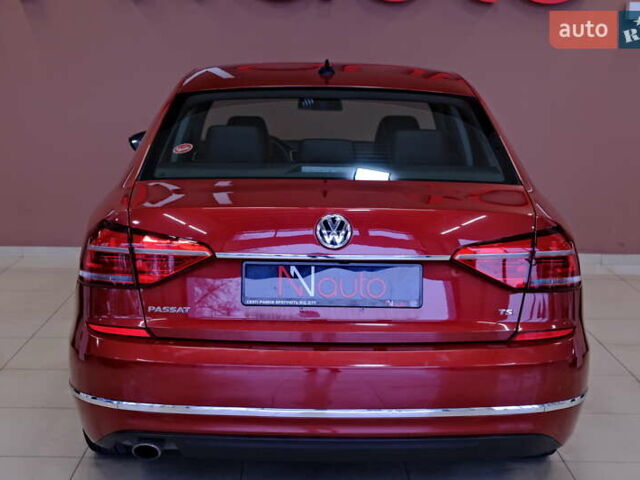 Красный Фольксваген Пассат, объемом двигателя 1.8 л и пробегом 190 тыс. км за 14900 $, фото 14 на Automoto.ua