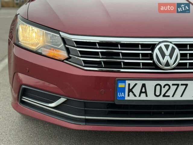 Красный Фольксваген Пассат, объемом двигателя 1.8 л и пробегом 132 тыс. км за 13600 $, фото 36 на Automoto.ua