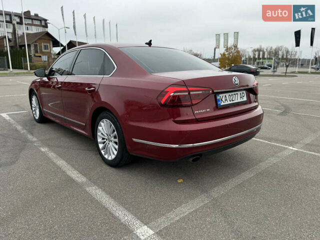 Красный Фольксваген Пассат, объемом двигателя 1.8 л и пробегом 132 тыс. км за 13600 $, фото 9 на Automoto.ua