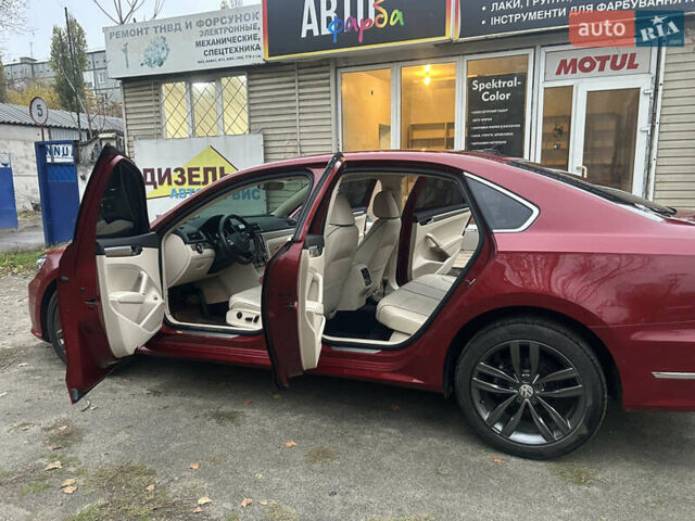 Красный Фольксваген Пассат, объемом двигателя 2 л и пробегом 39 тыс. км за 16000 $, фото 3 на Automoto.ua