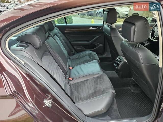 Красный Фольксваген Пассат, объемом двигателя 1.8 л и пробегом 168 тыс. км за 17890 $, фото 29 на Automoto.ua