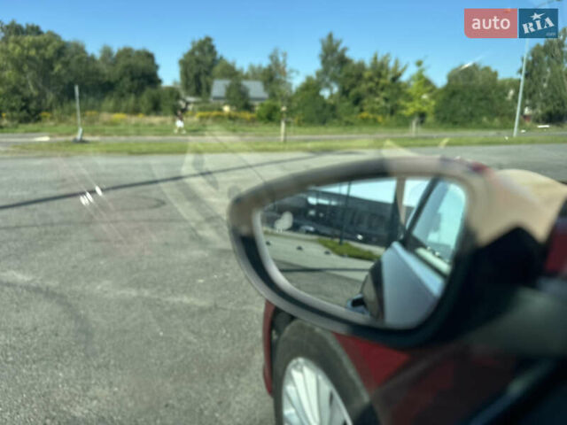 Красный Фольксваген Пассат, объемом двигателя 1.8 л и пробегом 111 тыс. км за 15500 $, фото 22 на Automoto.ua