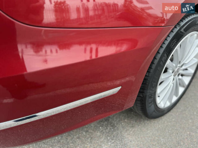 Красный Фольксваген Пассат, объемом двигателя 1.8 л и пробегом 132 тыс. км за 13600 $, фото 21 на Automoto.ua