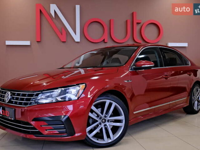 Красный Фольксваген Пассат, объемом двигателя 1.8 л и пробегом 190 тыс. км за 14900 $, фото 11 на Automoto.ua