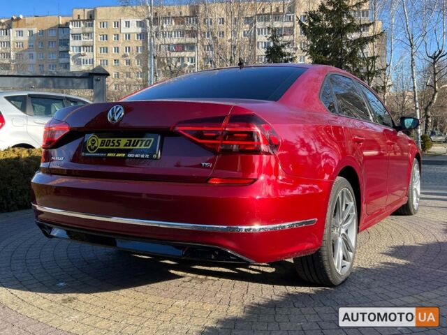 Червоний Фольксваген Пассат, об'ємом двигуна 2 л та пробігом 114 тис. км за 12999 $, фото 6 на Automoto.ua