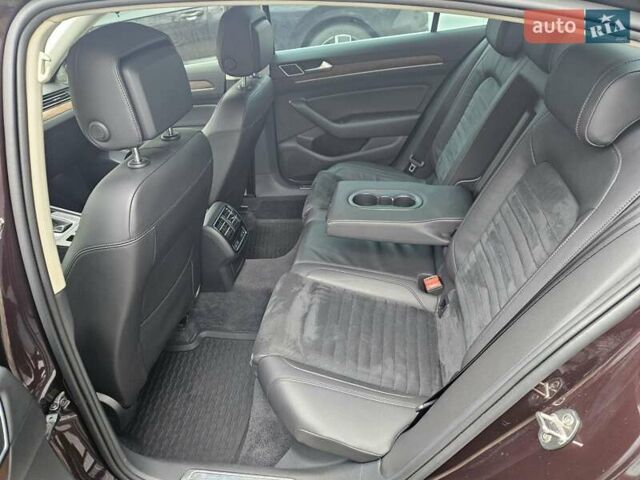 Красный Фольксваген Пассат, объемом двигателя 1.8 л и пробегом 168 тыс. км за 17890 $, фото 23 на Automoto.ua