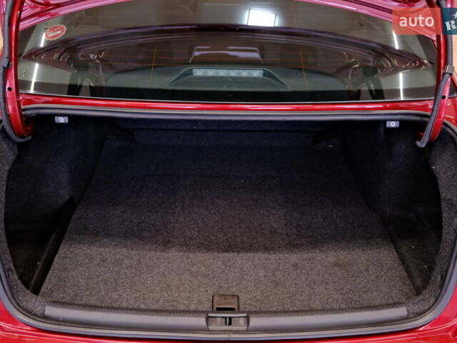 Красный Фольксваген Пассат, объемом двигателя 1.8 л и пробегом 190 тыс. км за 14900 $, фото 46 на Automoto.ua