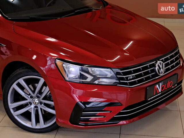 Красный Фольксваген Пассат, объемом двигателя 1.8 л и пробегом 190 тыс. км за 14900 $, фото 6 на Automoto.ua