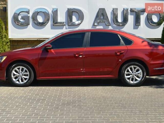 Красный Фольксваген Пассат, объемом двигателя 2 л и пробегом 170 тыс. км за 12900 $, фото 9 на Automoto.ua