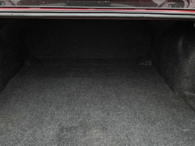 Червоний Фольксваген Пассат, об'ємом двигуна 2 л та пробігом 175 тис. км за 14500 $, фото 19 на Automoto.ua