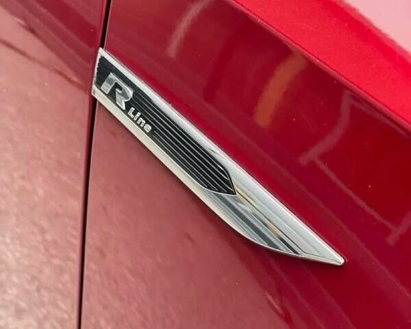 Красный Фольксваген Пассат, объемом двигателя 1.98 л и пробегом 175 тыс. км за 14499 $, фото 4 на Automoto.ua