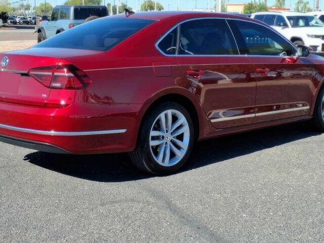 Красный Фольксваген Пассат, объемом двигателя 2 л и пробегом 48 тыс. км за 12100 $, фото 6 на Automoto.ua