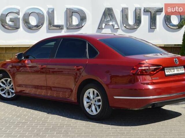 Красный Фольксваген Пассат, объемом двигателя 2 л и пробегом 170 тыс. км за 12900 $, фото 24 на Automoto.ua