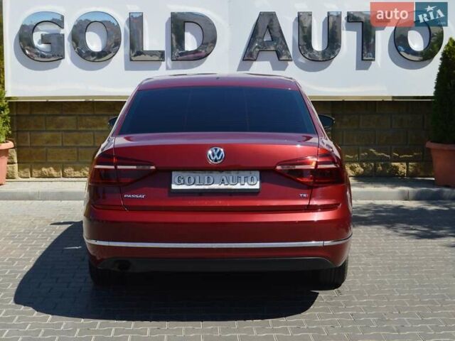 Красный Фольксваген Пассат, объемом двигателя 2 л и пробегом 170 тыс. км за 12900 $, фото 17 на Automoto.ua