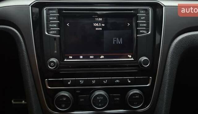 Красный Фольксваген Пассат, объемом двигателя 1.98 л и пробегом 175 тыс. км за 14499 $, фото 27 на Automoto.ua