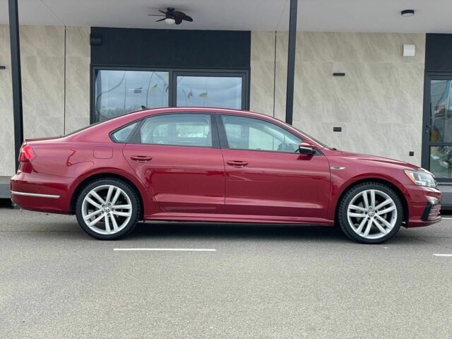 Червоний Фольксваген Пассат, об'ємом двигуна 2 л та пробігом 175 тис. км за 14500 $, фото 5 на Automoto.ua