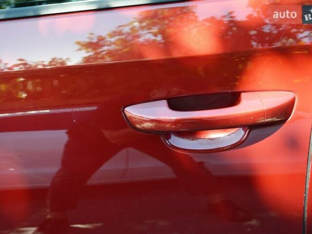 Красный Фольксваген Пассат, объемом двигателя 2 л и пробегом 170 тыс. км за 12900 $, фото 25 на Automoto.ua