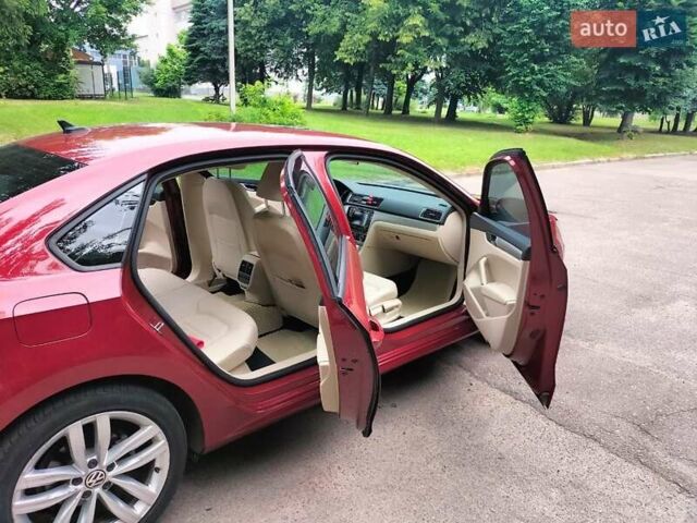 Красный Фольксваген Пассат, объемом двигателя 1.98 л и пробегом 84 тыс. км за 11850 $, фото 5 на Automoto.ua