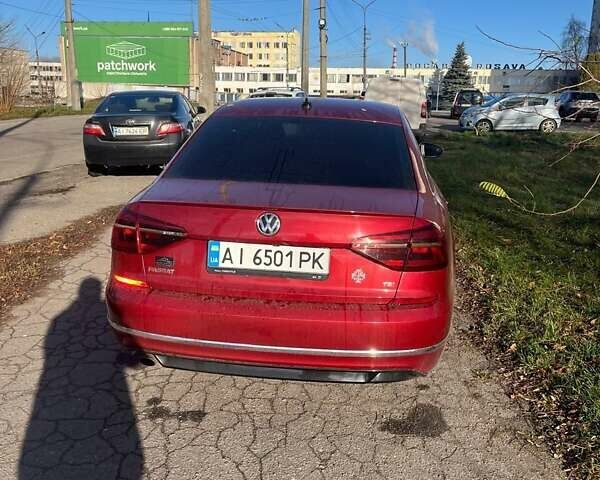 Червоний Фольксваген Пассат, об'ємом двигуна 2 л та пробігом 145 тис. км за 13100 $, фото 2 на Automoto.ua