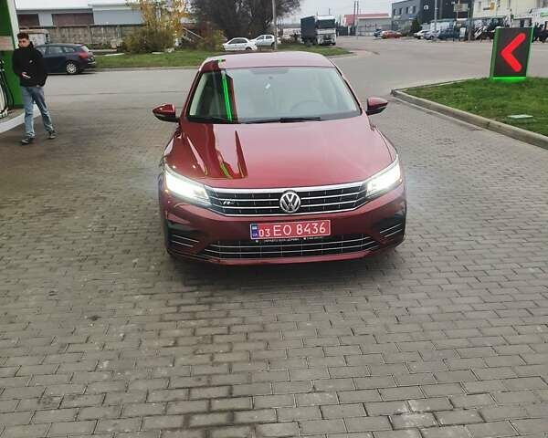 Червоний Фольксваген Пассат, об'ємом двигуна 2 л та пробігом 140 тис. км за 12950 $, фото 6 на Automoto.ua
