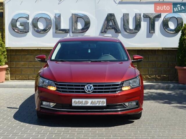 Красный Фольксваген Пассат, объемом двигателя 2 л и пробегом 170 тыс. км за 12900 $, фото 2 на Automoto.ua