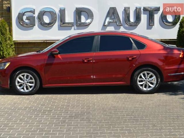 Красный Фольксваген Пассат, объемом двигателя 2 л и пробегом 170 тыс. км за 12900 $, фото 10 на Automoto.ua