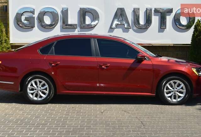 Красный Фольксваген Пассат, объемом двигателя 2 л и пробегом 170 тыс. км за 12900 $, фото 20 на Automoto.ua