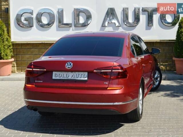 Красный Фольксваген Пассат, объемом двигателя 2 л и пробегом 170 тыс. км за 12900 $, фото 14 на Automoto.ua