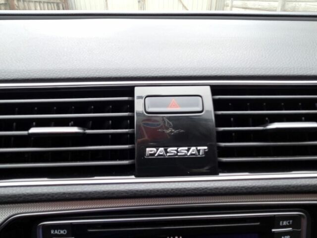 Червоний Фольксваген Пассат, об'ємом двигуна 2 л та пробігом 175 тис. км за 14500 $, фото 10 на Automoto.ua