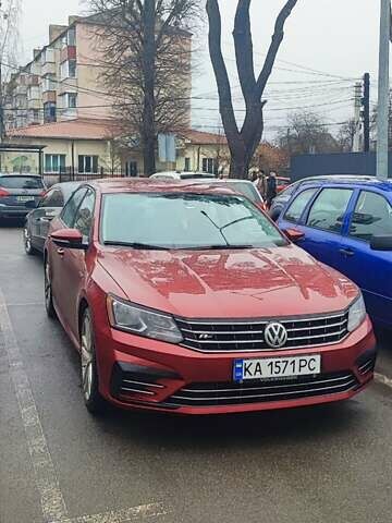 Красный Фольксваген Пассат, объемом двигателя 1.98 л и пробегом 175 тыс. км за 14499 $, фото 10 на Automoto.ua