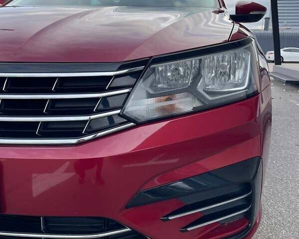 Красный Фольксваген Пассат, объемом двигателя 1.98 л и пробегом 175 тыс. км за 14499 $, фото 7 на Automoto.ua