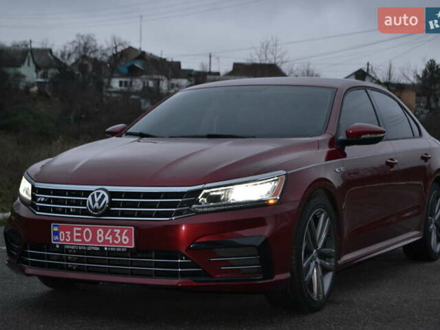 Красный Фольксваген Пассат, объемом двигателя 2 л и пробегом 144 тыс. км за 12999 $, фото 23 на Automoto.ua