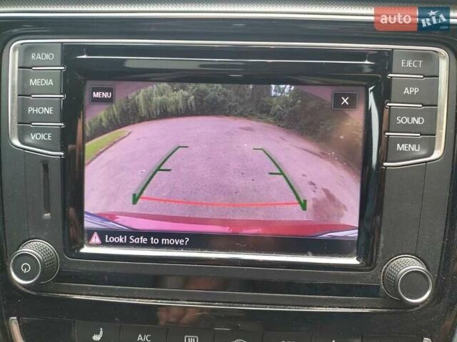 Красный Фольксваген Пассат, объемом двигателя 1.98 л и пробегом 84 тыс. км за 11850 $, фото 19 на Automoto.ua