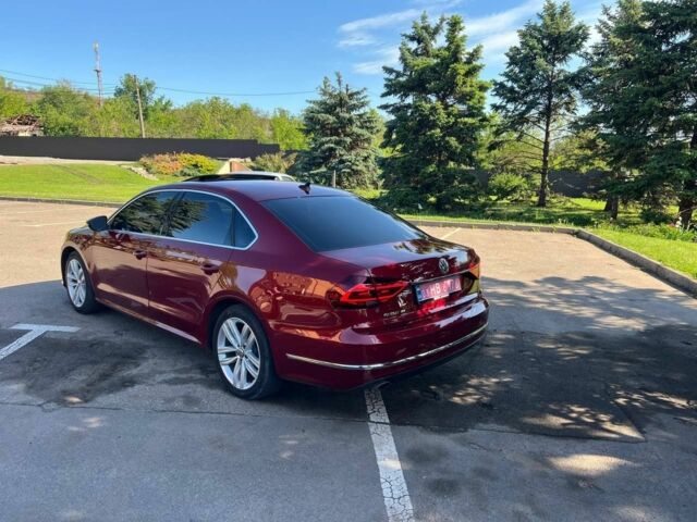 Червоний Фольксваген Пассат, об'ємом двигуна 2 л та пробігом 42 тис. км за 17200 $, фото 2 на Automoto.ua