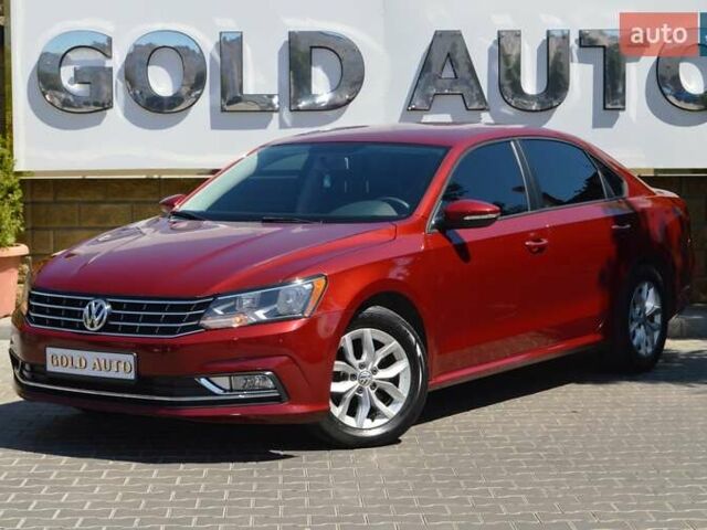 Красный Фольксваген Пассат, объемом двигателя 2 л и пробегом 170 тыс. км за 12900 $, фото 7 на Automoto.ua