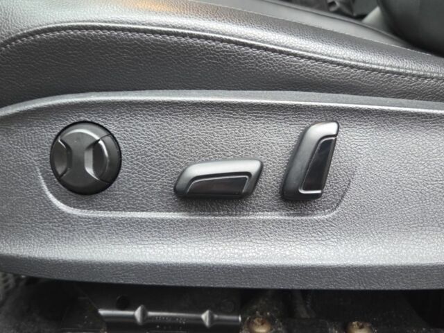 Червоний Фольксваген Пассат, об'ємом двигуна 2 л та пробігом 175 тис. км за 14500 $, фото 8 на Automoto.ua